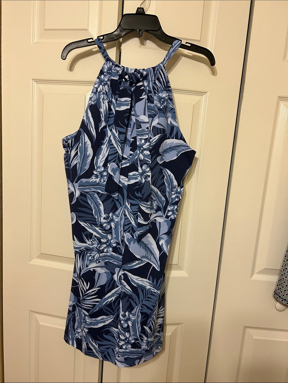 Tommy Bahama Blue and Light Blue Tropical Print Halter Dress - Picture 4 of 5
